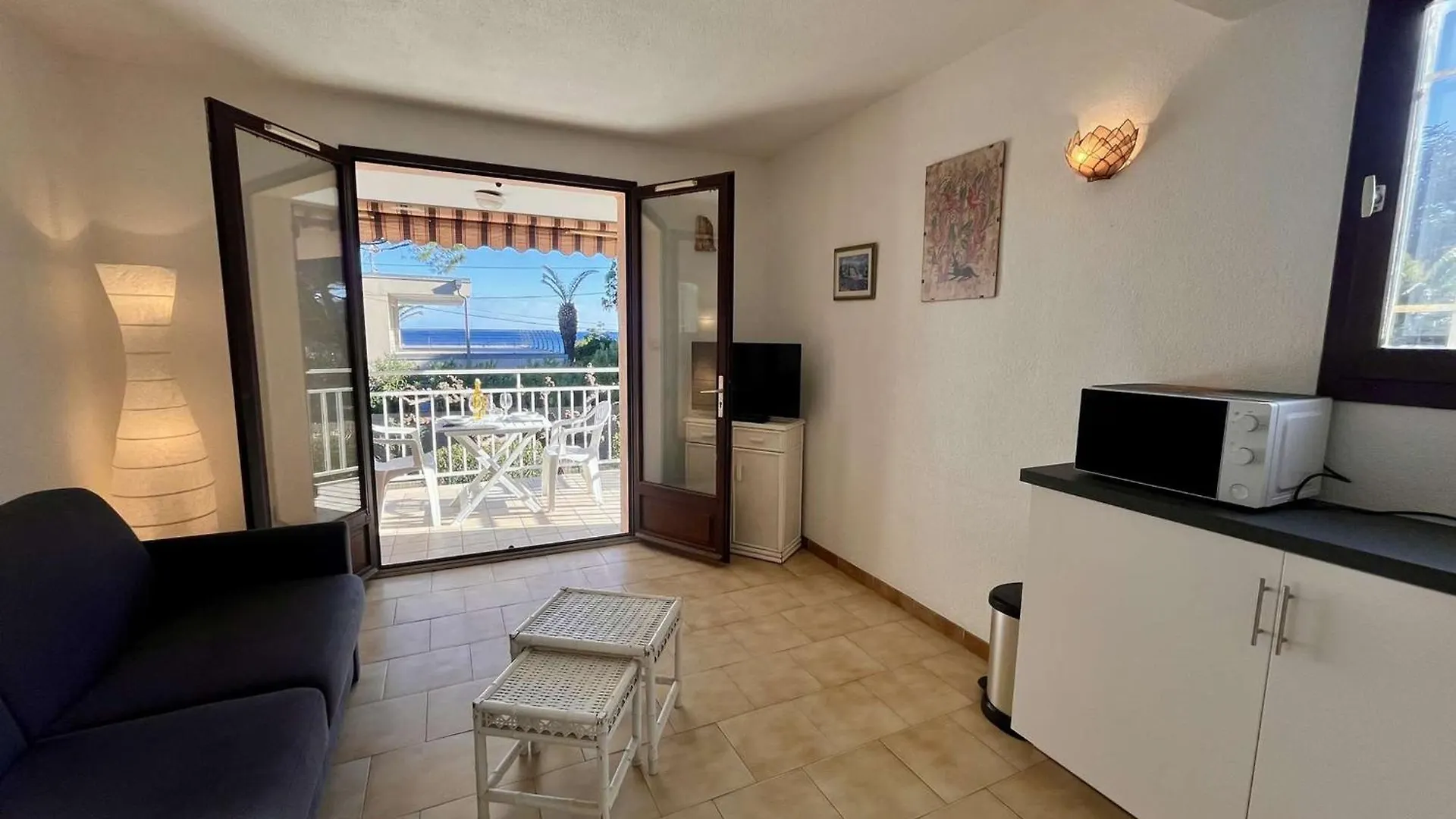 Studio Climatise Avec Parking Face A La Mer - 2 Couchages - Fr-1-226B-233 Cavalaire-sur-Mer 0*,  France